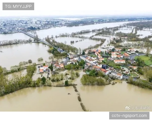 法国气象局发布预警，本周末布雷斯特主场赛事可能受强风天气影响